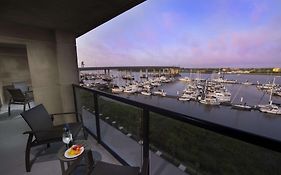 Hilton Garden Inn Charleston Waterfront/Downtown